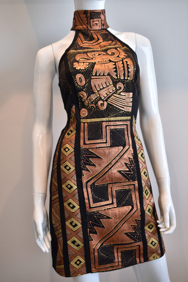 Vestido corto sin mangas, cuello mao. - Image 2