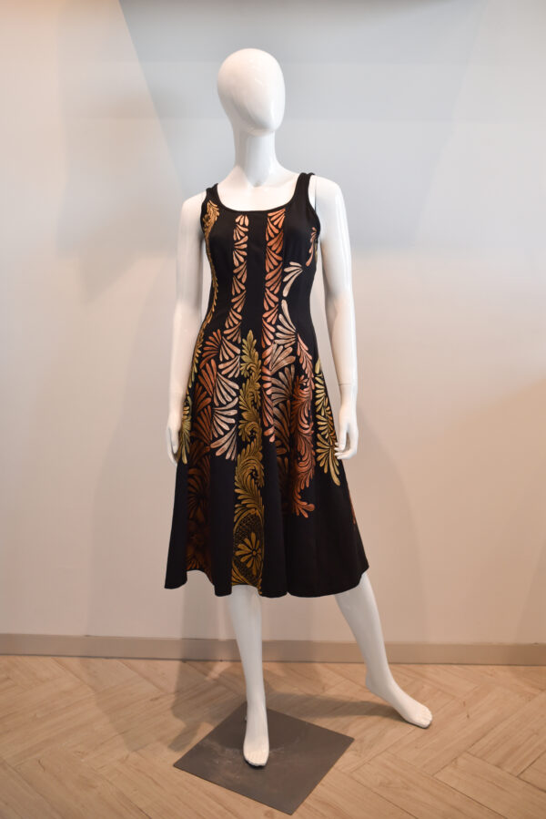 Vestido medio sin mangas