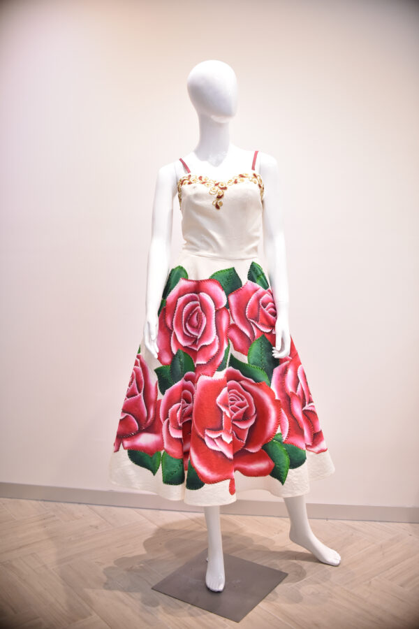 Vestido escote con tirantes