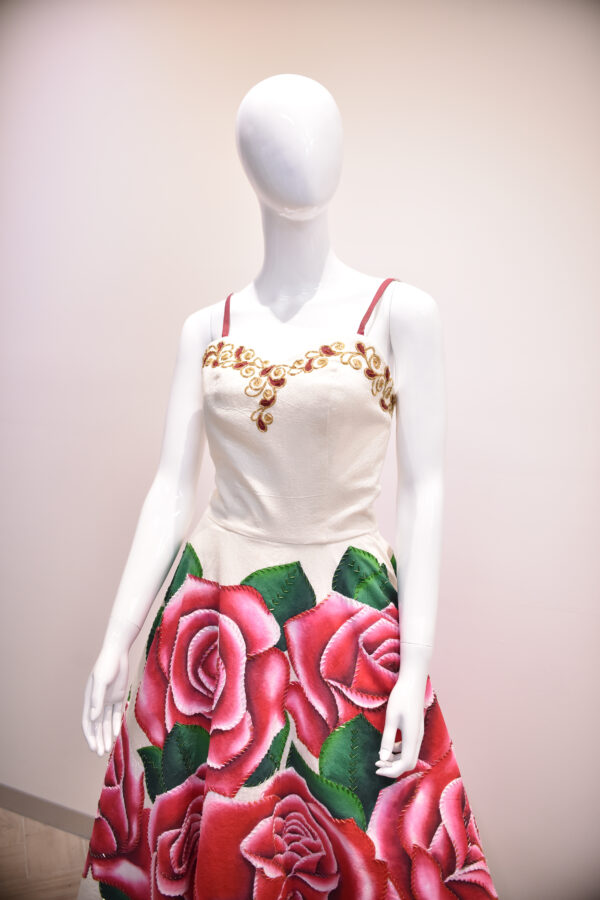 Vestido escote con tirantes - Image 2