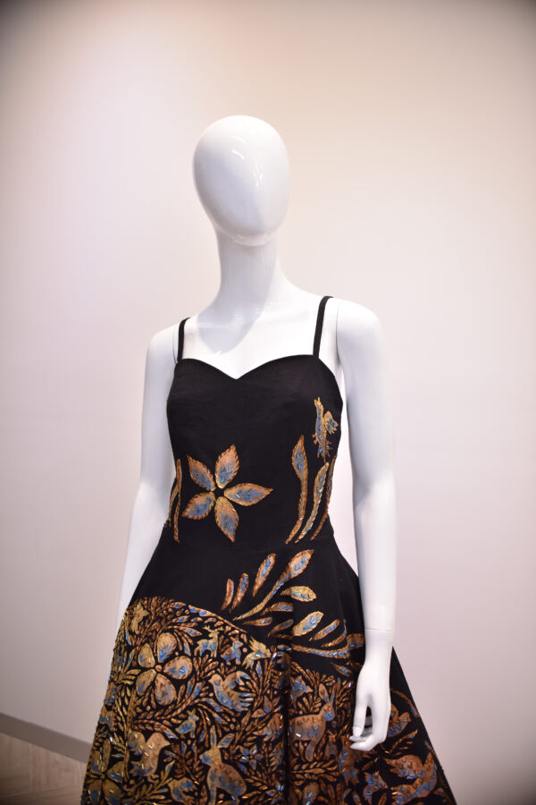 Vestido escote con tirantes - Image 3